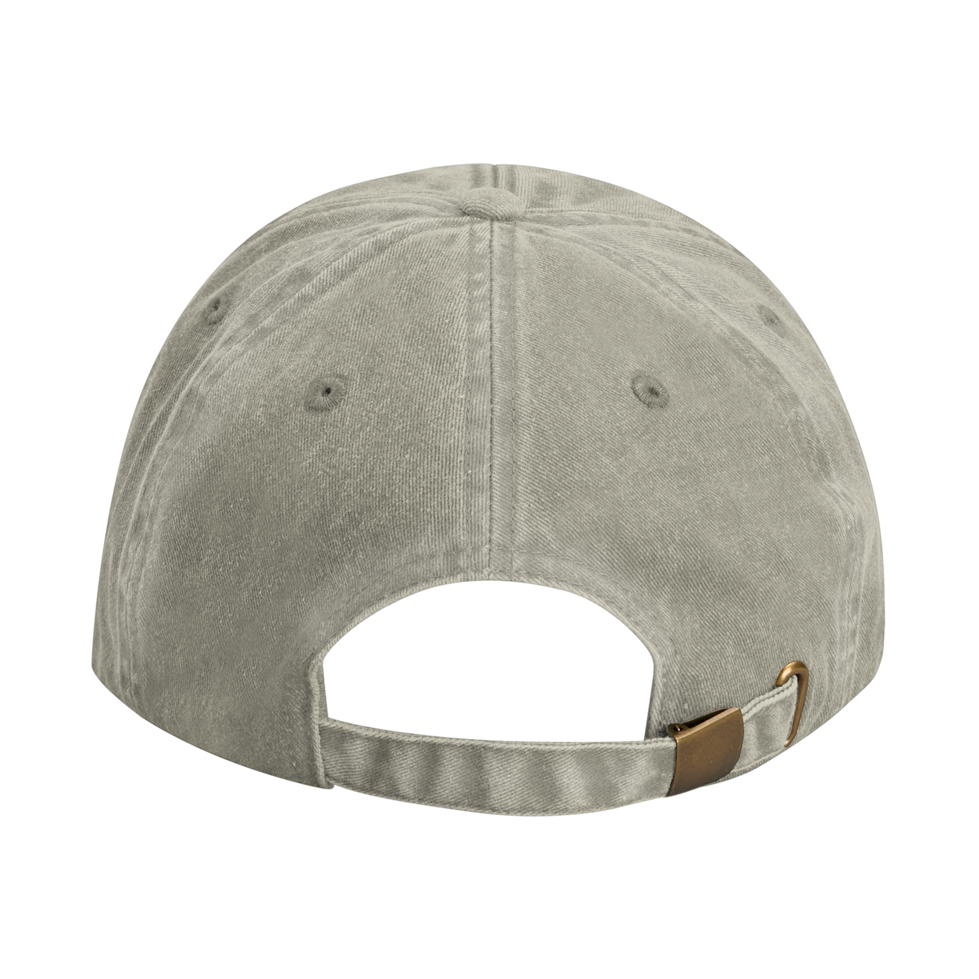 Sand-colored vintage cotton cap with adjustable strap and brass-effect buckle, designed with stitched ventilation eyelets.